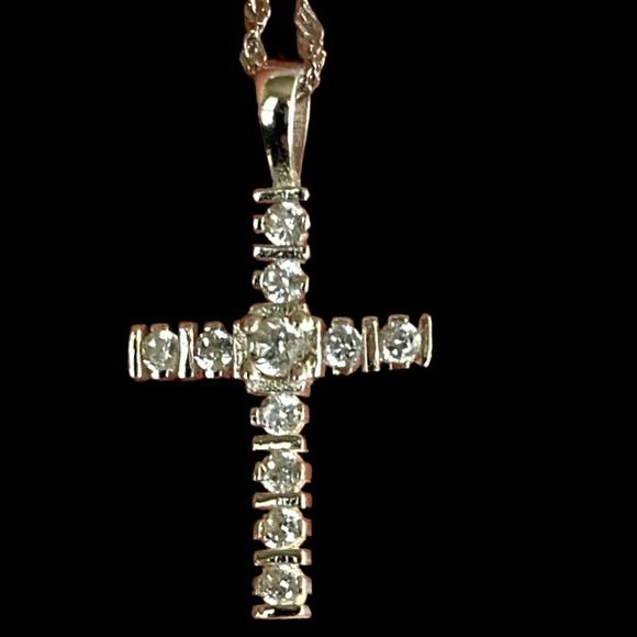 ML#2 Lovely Cz & Sterling 925 Cross& 18” Sterling Chain - Picture 1 of 8